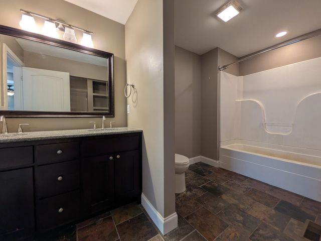 181 Mountain Breeze Avenue, Dayton, TN 37321