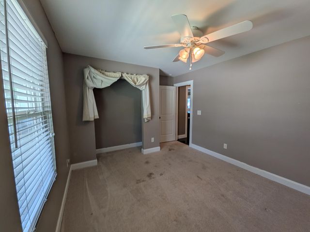 181 Mountain Breeze Avenue, Dayton, TN 37321