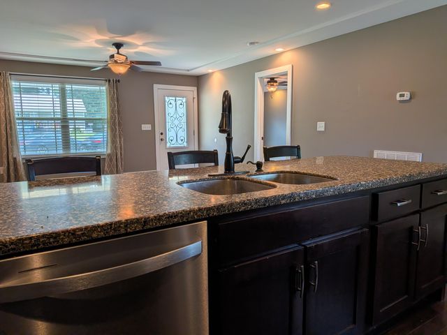 181 Mountain Breeze Avenue, Dayton, TN 37321