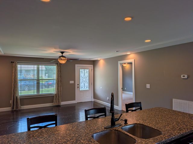 181 Mountain Breeze Avenue, Dayton, TN 37321