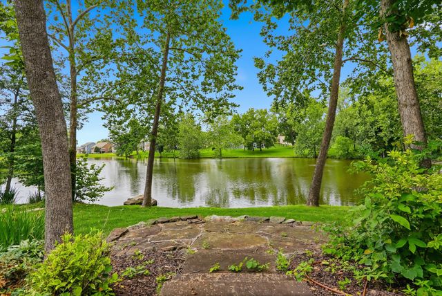 1901 KINGSBRIDGE DR, Columbia, MO 65203