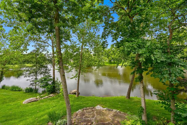 1901 KINGSBRIDGE DR, Columbia, MO 65203