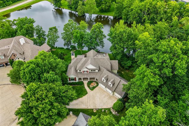 1901 KINGSBRIDGE DR, Columbia, MO 65203