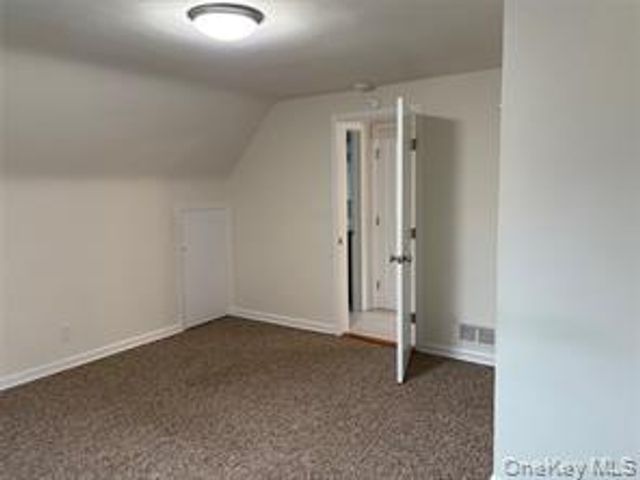 322 Penn Street E, Long Beach, NY 11561