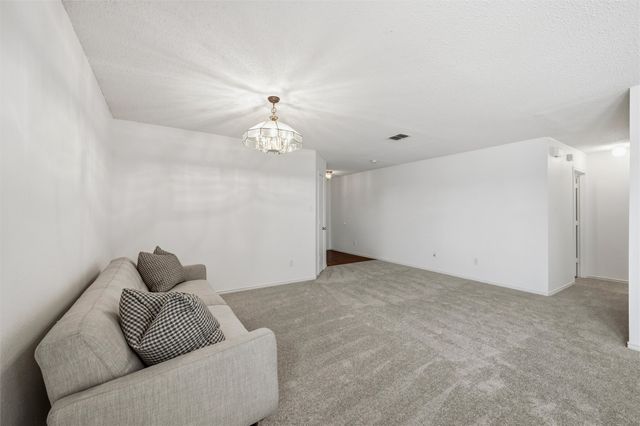 1725 Sierra Meadow Lane, Fort Worth, TX 76247