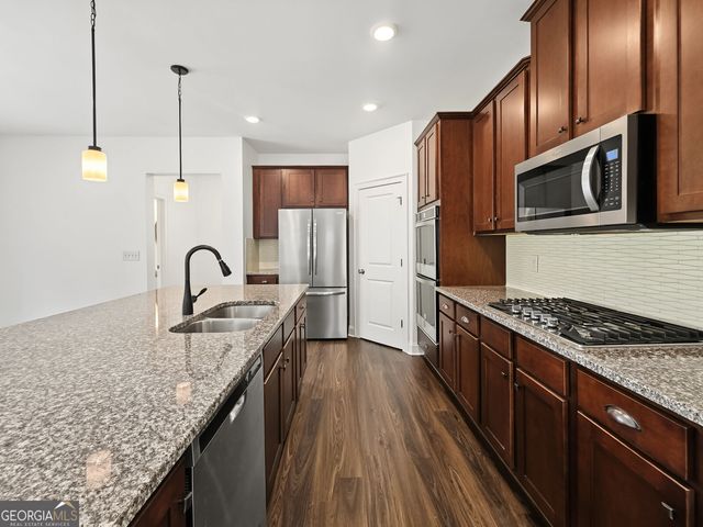 1118 Hibiscus Way SW, Mableton, GA 30126