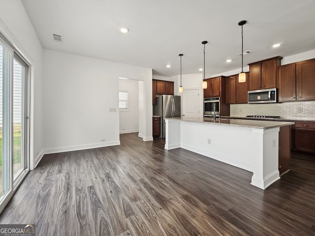 1118 Hibiscus Way SW, Mableton, GA 30126