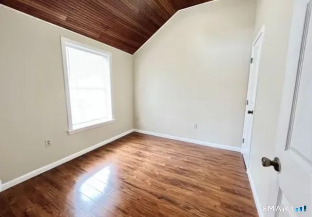 11 Jobs Gate 1, Portland, CT 06480