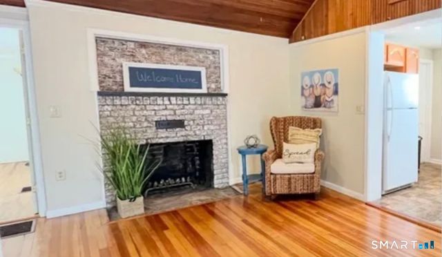 11 Jobs Gate 1, Portland, CT 06480