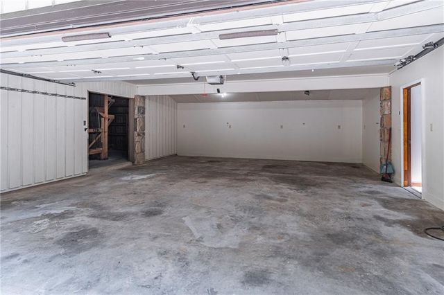 4022 Wesley Chapel Road, Marietta, GA 30062