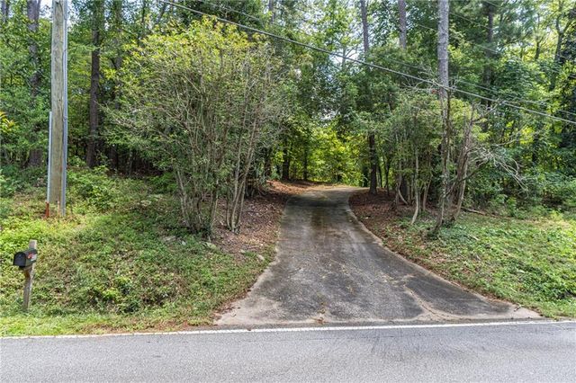 4022 Wesley Chapel Road, Marietta, GA 30062