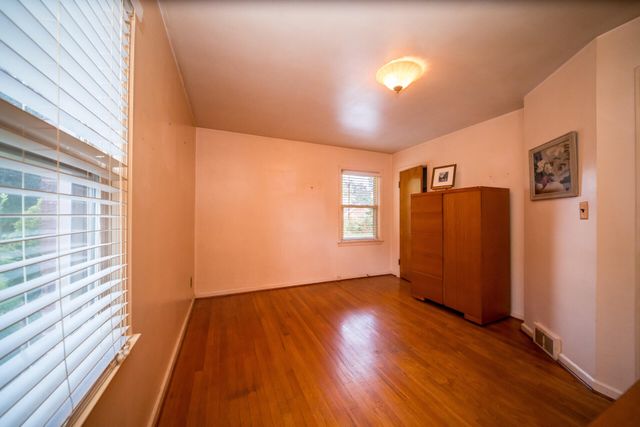 15278 Cleveland Avenue, Allen Park, MI 48101