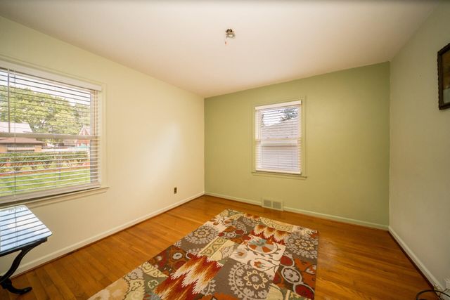 15278 Cleveland Avenue, Allen Park, MI 48101