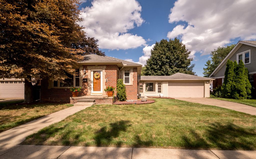 15278 Cleveland Avenue, Allen Park, MI 48101