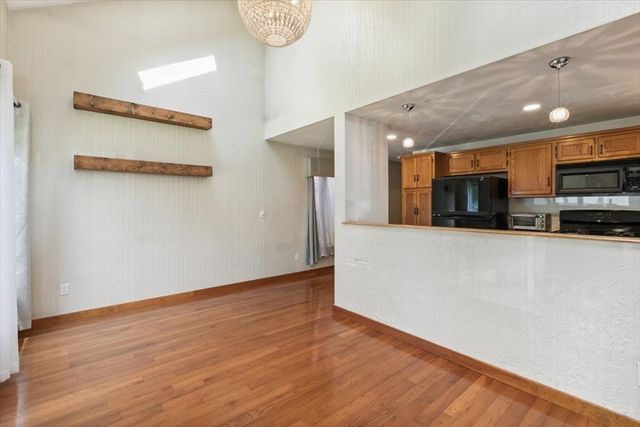 53 Clement Ct. 53, Haverhill, MA 01832