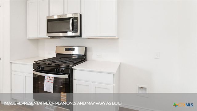 1027 BOLD Run, Seguin, TX 78155