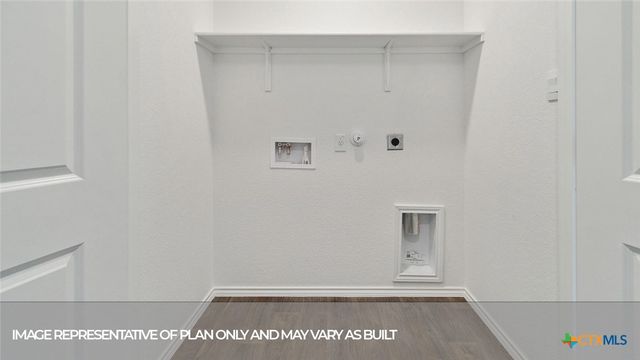 1027 BOLD Run, Seguin, TX 78155