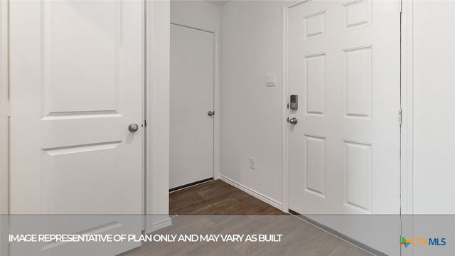 1027 BOLD Run, Seguin, TX 78155