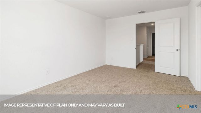 1027 BOLD Run, Seguin, TX 78155