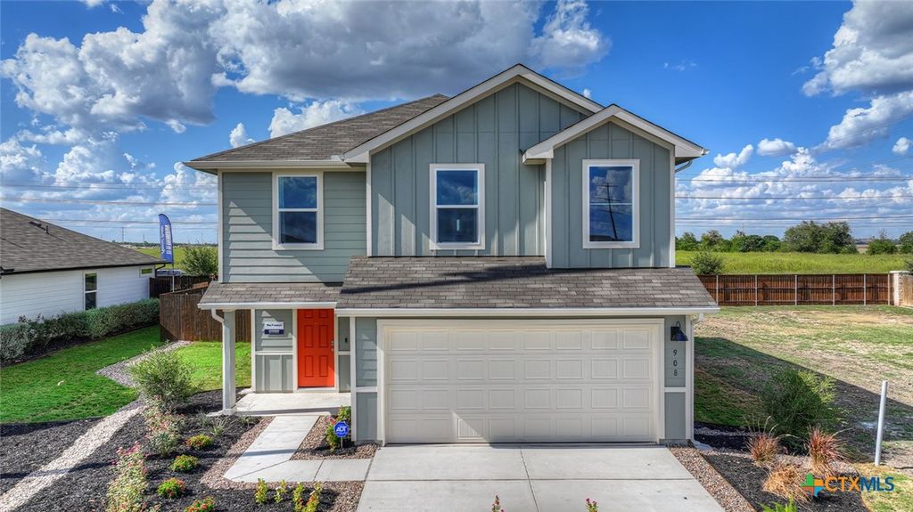 1027 BOLD Run, Seguin, TX 78155