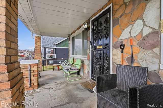 8311 Olympia Street, Detroit, MI 48213