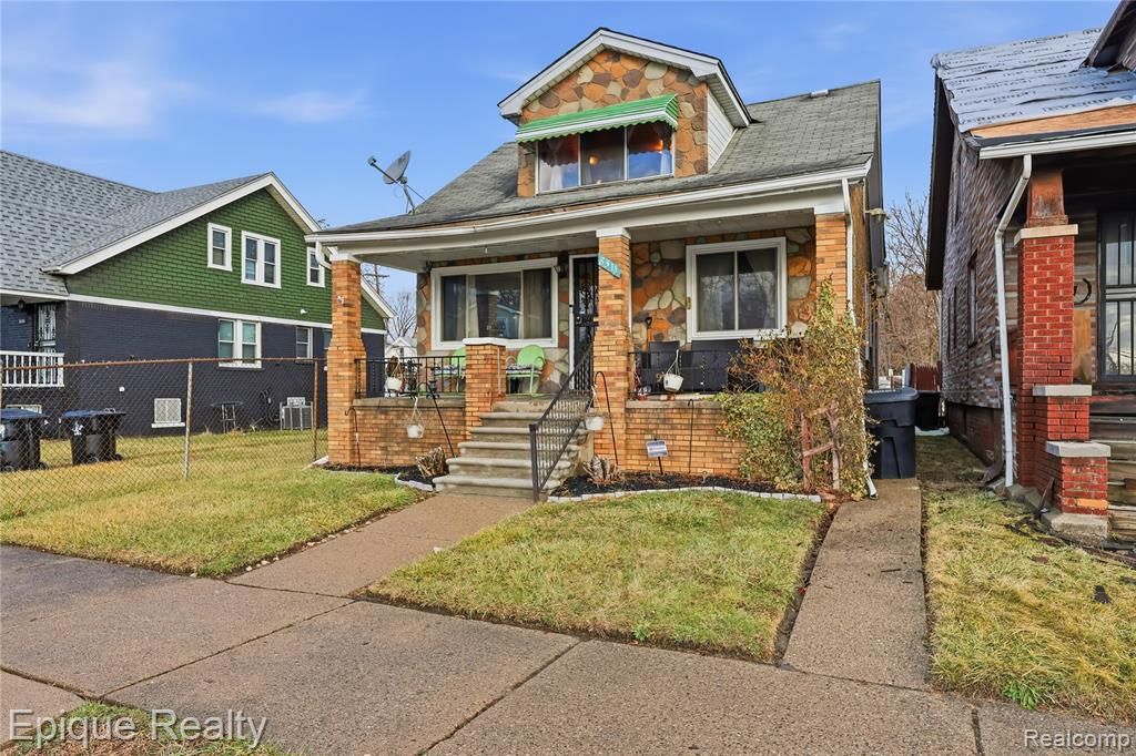 8311 Olympia Street, Detroit, MI 48213
