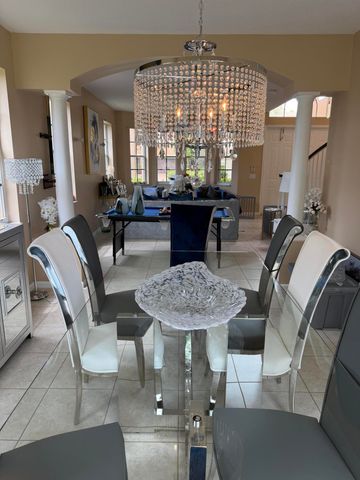 2243 RIDGEWOOD Circle, Royal Palm Beach, FL 33411