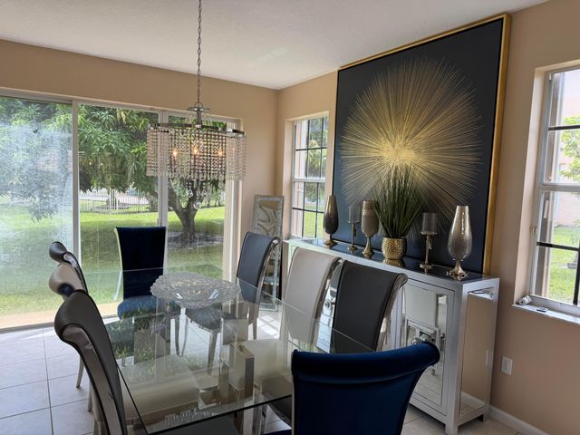 2243 RIDGEWOOD Circle, Royal Palm Beach, FL 33411