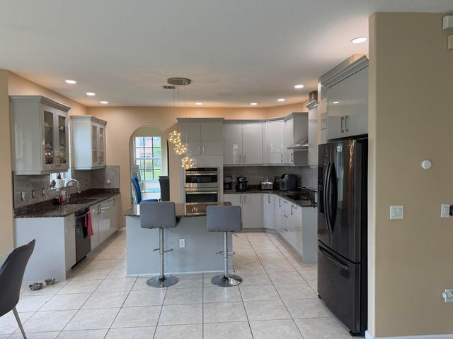 2243 RIDGEWOOD Circle, Royal Palm Beach, FL 33411