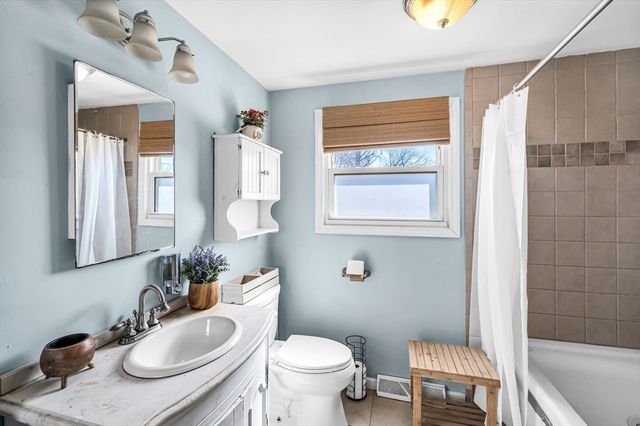 19 Voltage Ave, Ludlow, MA 01056