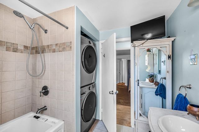 19 Voltage Ave, Ludlow, MA 01056