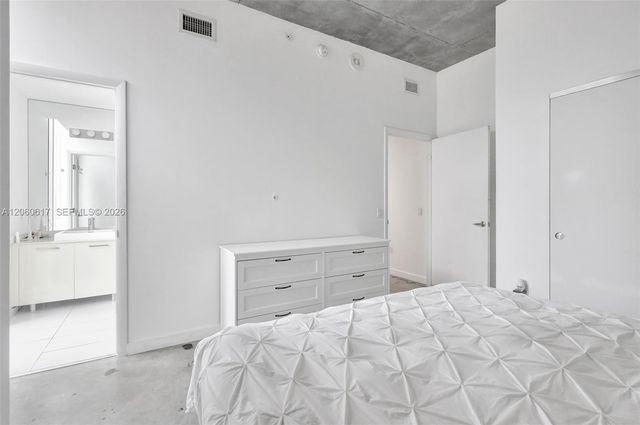 151 SE 1st Street 2511, Miami, FL 33131
