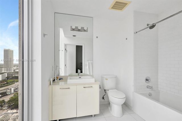 151 SE 1st Street 2511, Miami, FL 33131