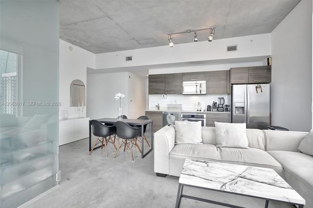 151 SE 1st Street 2511, Miami, FL 33131