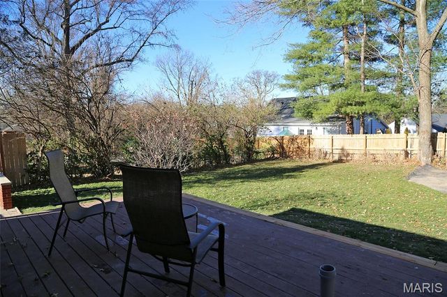 9845 Boulder Court, Rock Hill, MO 63119