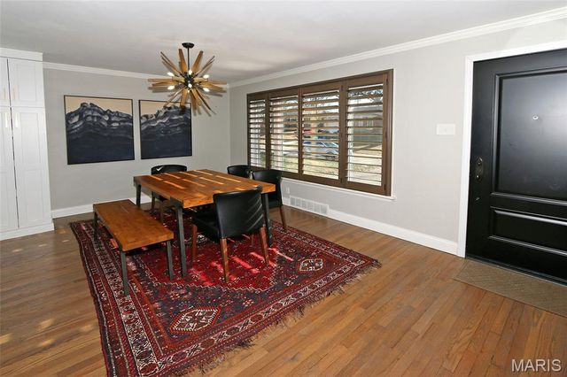 9845 Boulder Court, Rock Hill, MO 63119