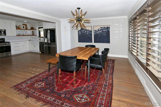 9845 Boulder Court, Rock Hill, MO 63119