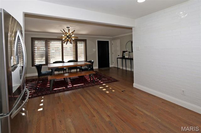 9845 Boulder Court, Rock Hill, MO 63119