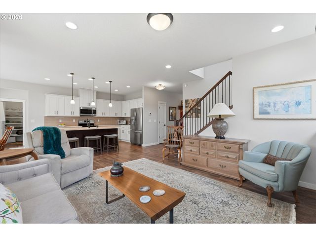 12605 Ne 107TH Way, Vancouver, WA 98682