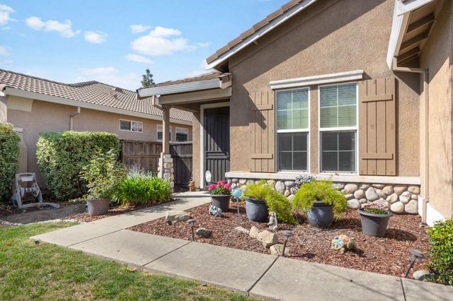 1468 Regent Cir, Lincoln, CA 95648