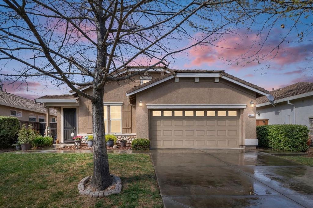 1468 Regent Cir, Lincoln, CA 95648