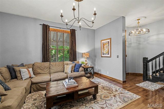 2010 Blendon Place, St Louis, MO 63143