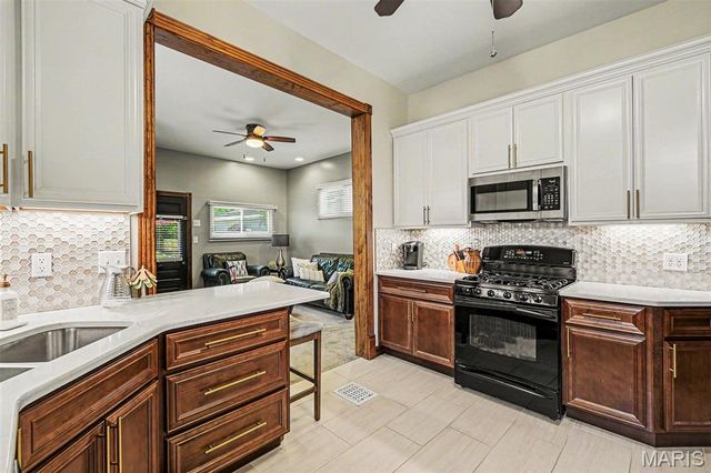 2010 Blendon Place, St Louis, MO 63143