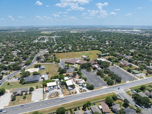 6764 Crestway, San Antonio, TX 78239