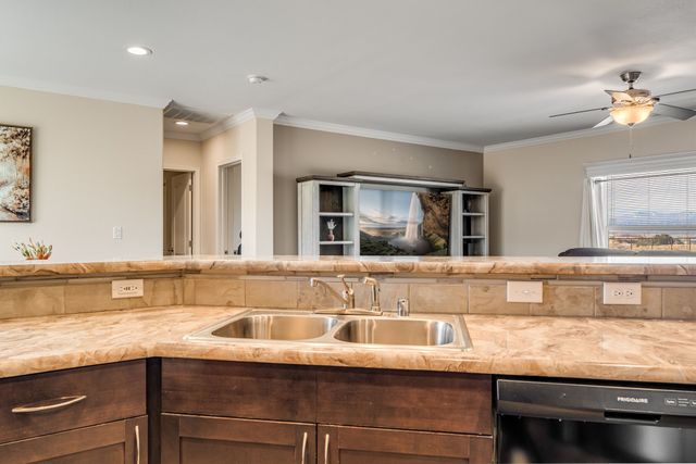 2322 Vista De Corral, Espanola, NM 87532