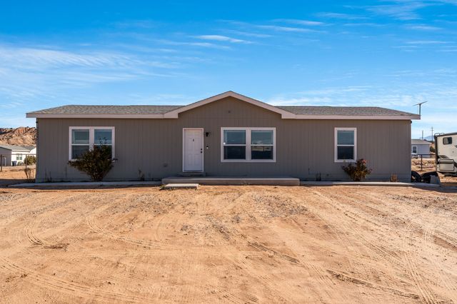2322 Vista De Corral, Espanola, NM 87532