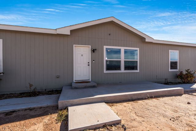 2322 Vista De Corral, Espanola, NM 87532