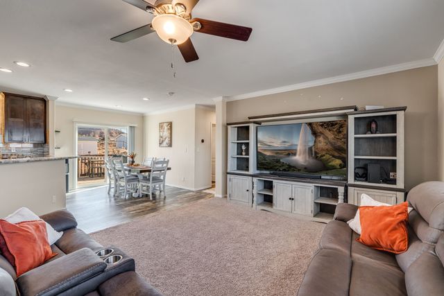 2322 Vista De Corral, Espanola, NM 87532