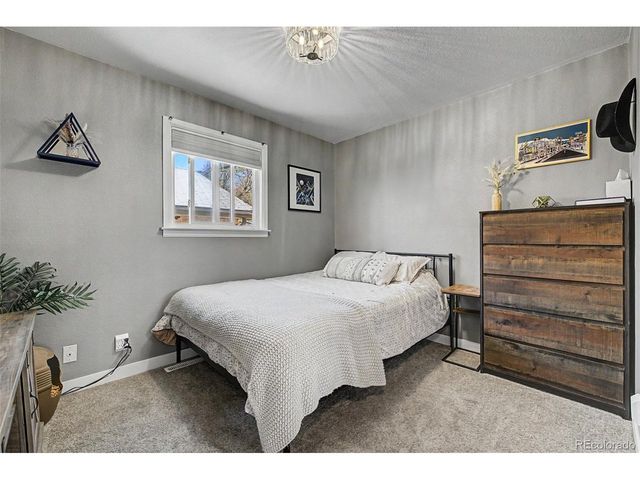 795 Ironton St, Aurora, CO 80010