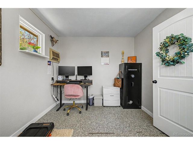 795 Ironton St, Aurora, CO 80010